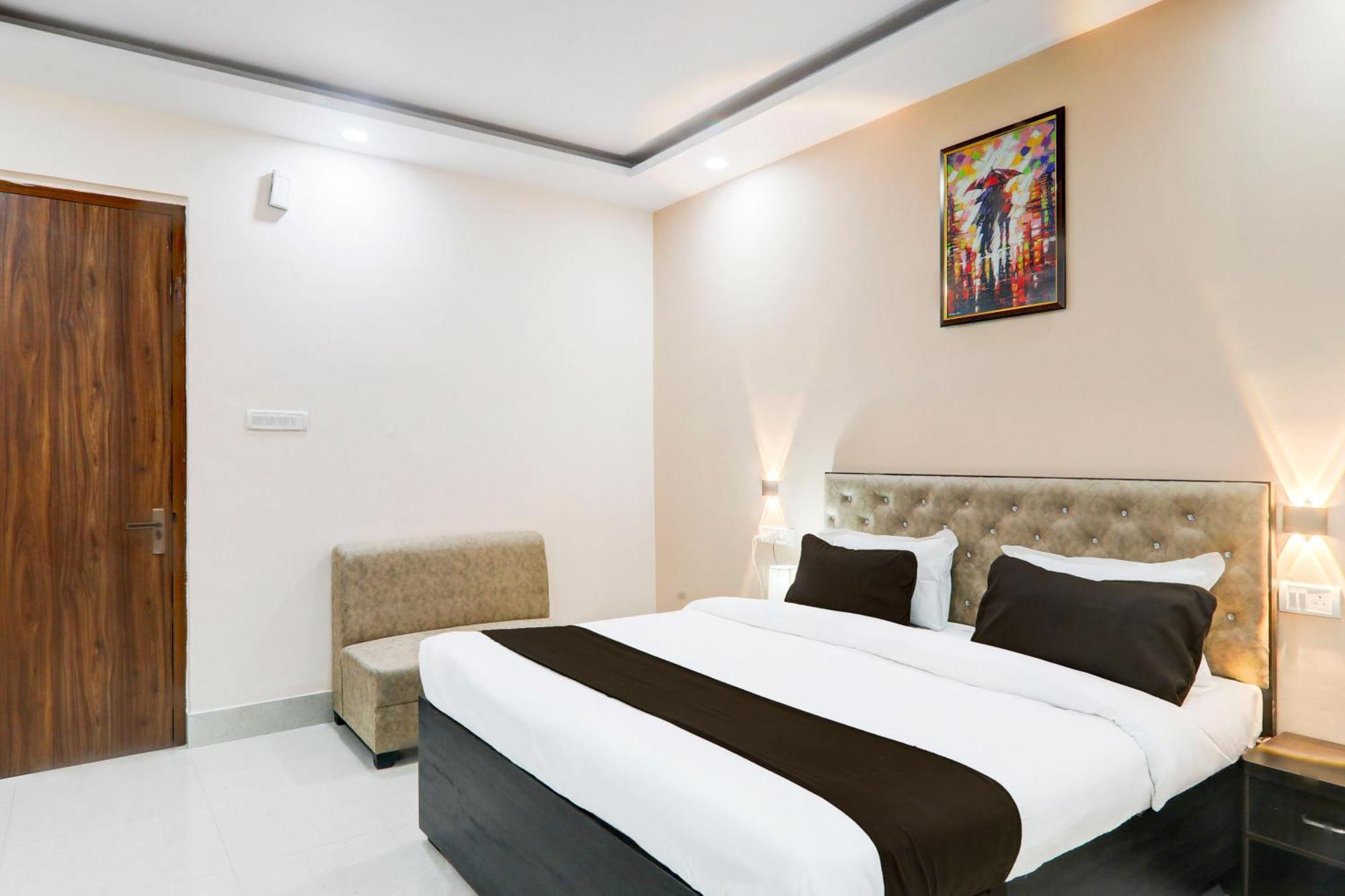 Super Townhouse Gls International Hotel Lucknow Eksteriør billede