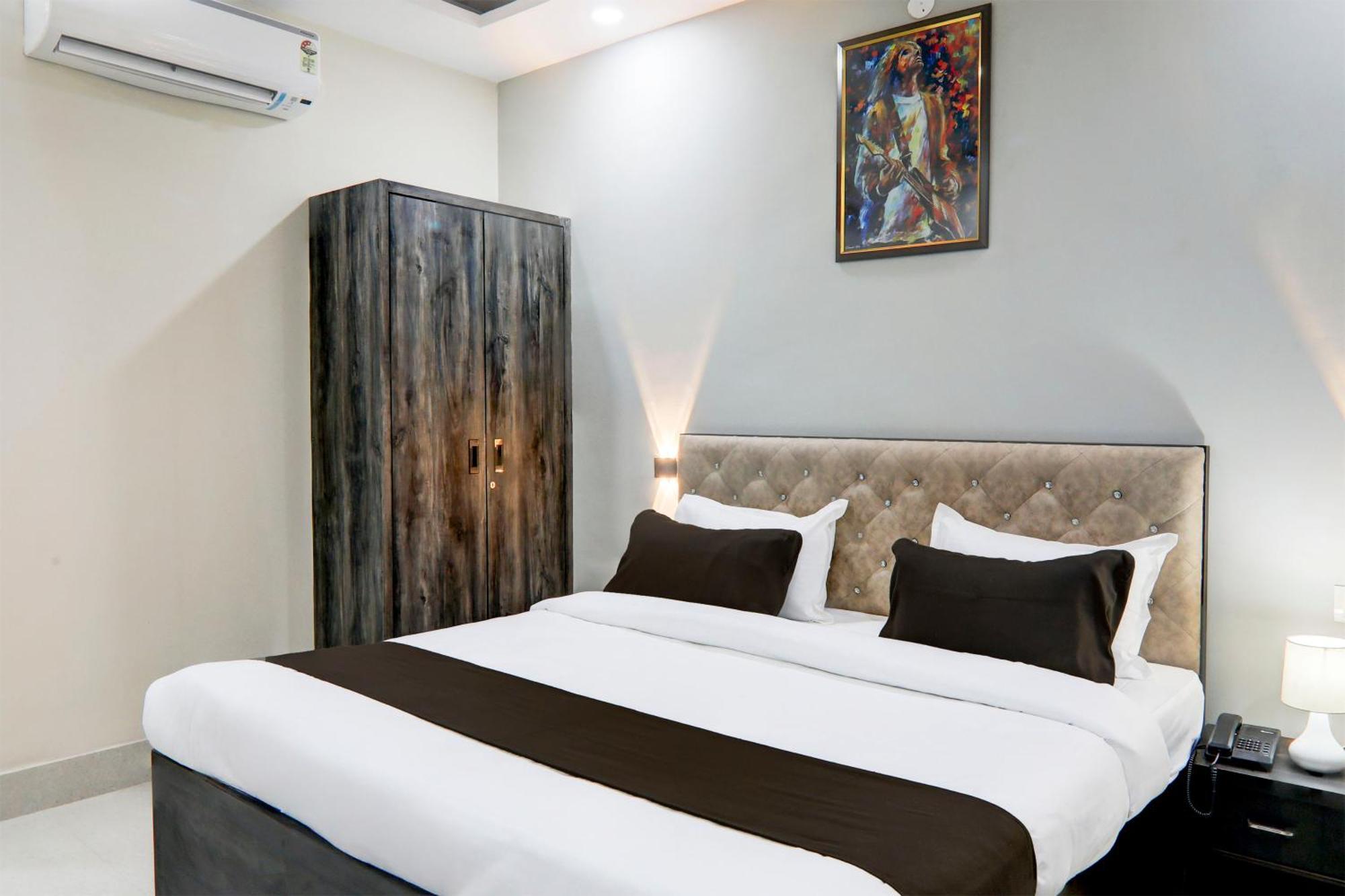 Super Townhouse Gls International Hotel Lucknow Eksteriør billede